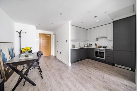 1 bedroom apartment to rent, Aviv Place, Addlestone KT15
