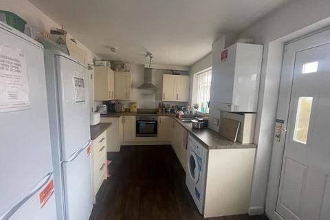 5 bedroom house share to rent, Glenmoor Road, Stockport,