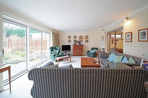 69a Alderbrook Road, Solihull, B91 1NR