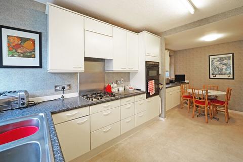 69a Alderbrook Road, Solihull, B91 1NR