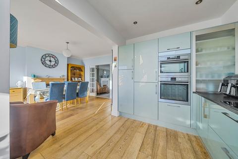116 Abbey Road, Bristol, BS9 3QX