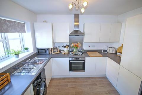 10 Fortuna Road, Blunsdon, Swindon, SN26 7AT