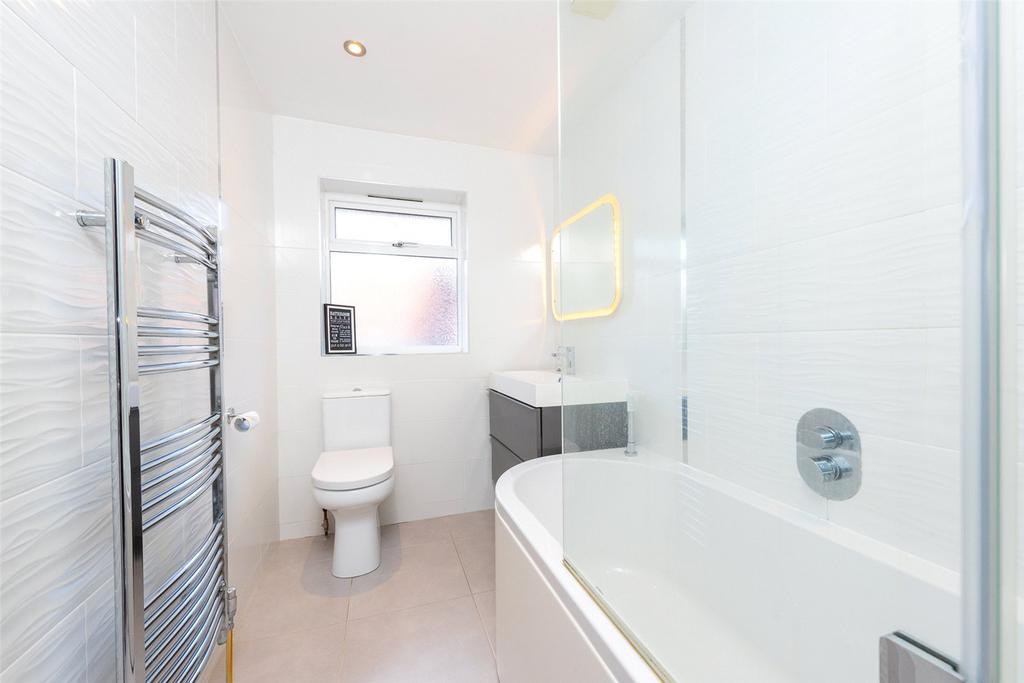 Main Bathroom