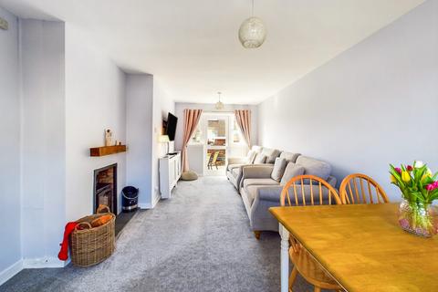 7 Brae Road, Ardrishaig, Lochgilphead, PA30 8EB
