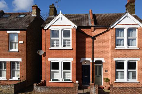 5 Bromley Crescent, Bromley, BR2 0HA