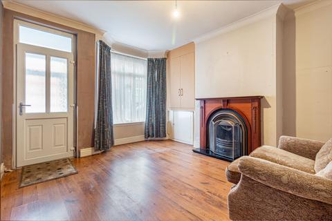 17 Carlyle Road, Aston Fields, Bromsgrove, B60 2PN