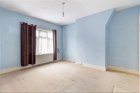 17 Carlyle Road, Aston Fields, Bromsgrove, B60 2PN