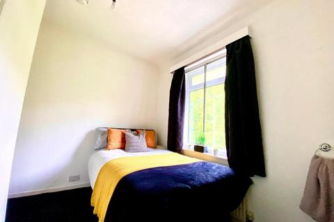 6 bedroom house share to rent, Chretien Road, Northenden, Manchester