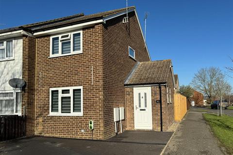 2 bedroom end of terrace house for sale, Butcher Close, Staplehurst, Tonbridge