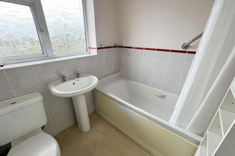 14 Bathurst Road, Staplehurst, Tonbridge, TN12 0LG