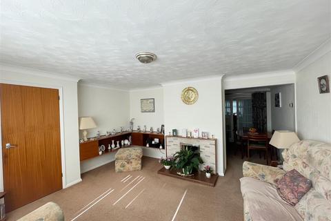 3 bedroom semi-detached house for sale, Bathurst Road, Staplehurst, Tonbridge