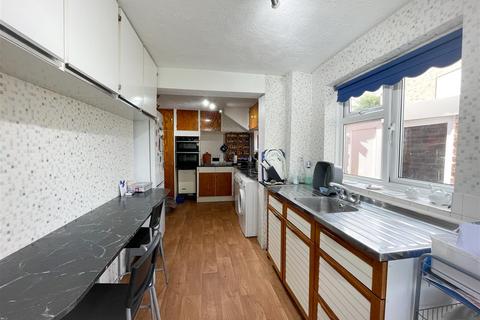 3 bedroom semi-detached house for sale, Bathurst Road, Staplehurst, Tonbridge