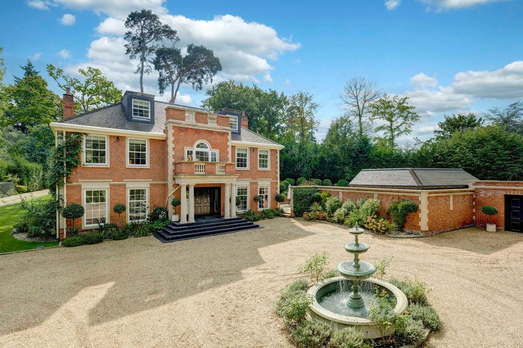 Pinewood Road, Iver, SL0 5 bed detached house for sale £3,250,000