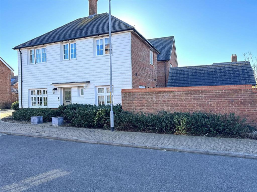 Marden, Kent 3 bed detached house for sale £465,000