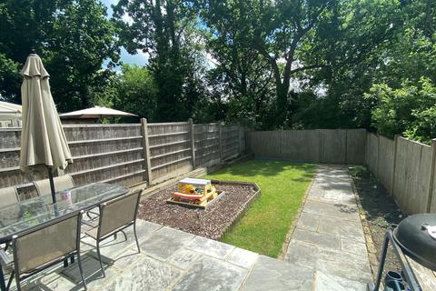 3 bedroom terraced house for sale, Weld Close, Staplehurst