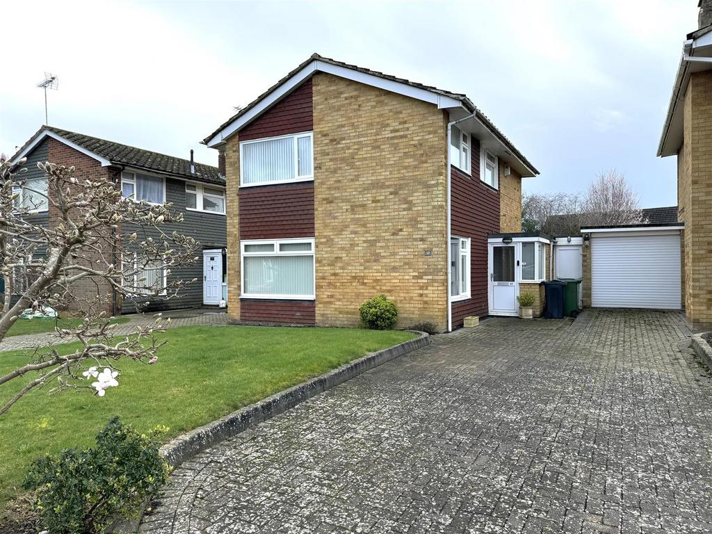 Staplehurst, Kent 3 bed link detached house for sale £440,000