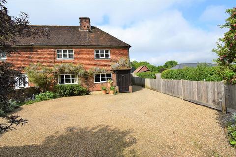 3 bedroom end of terrace house for sale, Marden, Kent