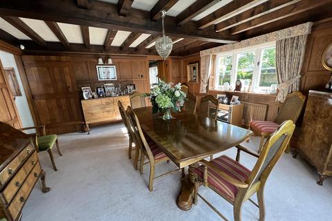 5 bedroom farm house for sale, Tenterden Road, Biddenden, Ashford