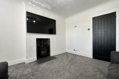 3 bedroom semi-detached house for sale - Windermere Crescent, Jarrow, Tyne and Wear, NE32 4EU