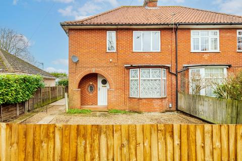 3 bedroom semi-detached house for sale - Earlham Green Lane, Norwich, NR5