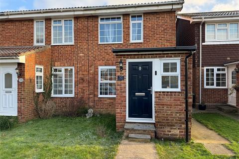 2 bedroom end of terrace house for sale, Sovereigns Way, Marden