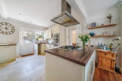 27 Cliffe Road, Godalming, GU7 2JX