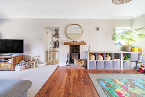 27 Cliffe Road, Godalming, GU7 2JX