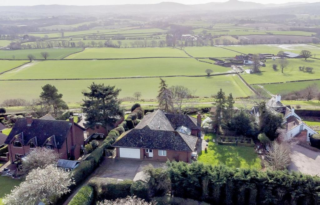 Lyth Hill, Lyth Bank, Shrewsbury... 3 bed detached house for sale £