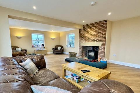 6 bedroom detached house for sale, Green Bank Farm & 5 Acres, Great Broughton