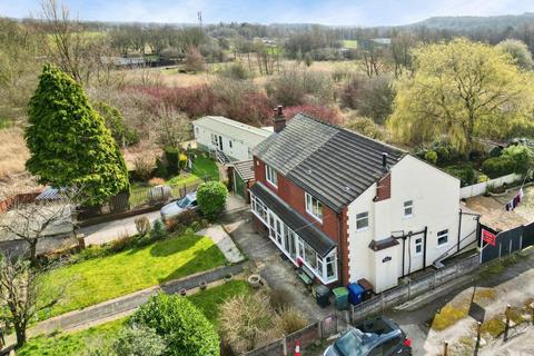 3 bedroom semi-detached house for sale, Woods Road, Wigan, WN2