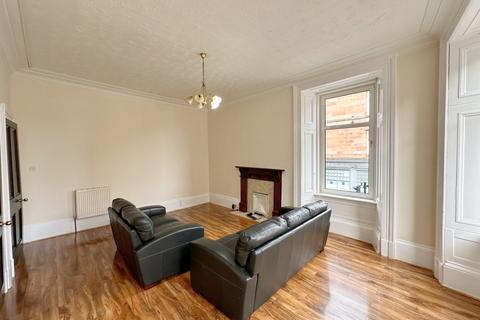 3 bedroom flat for sale - Victoria Road, Glasgow G42