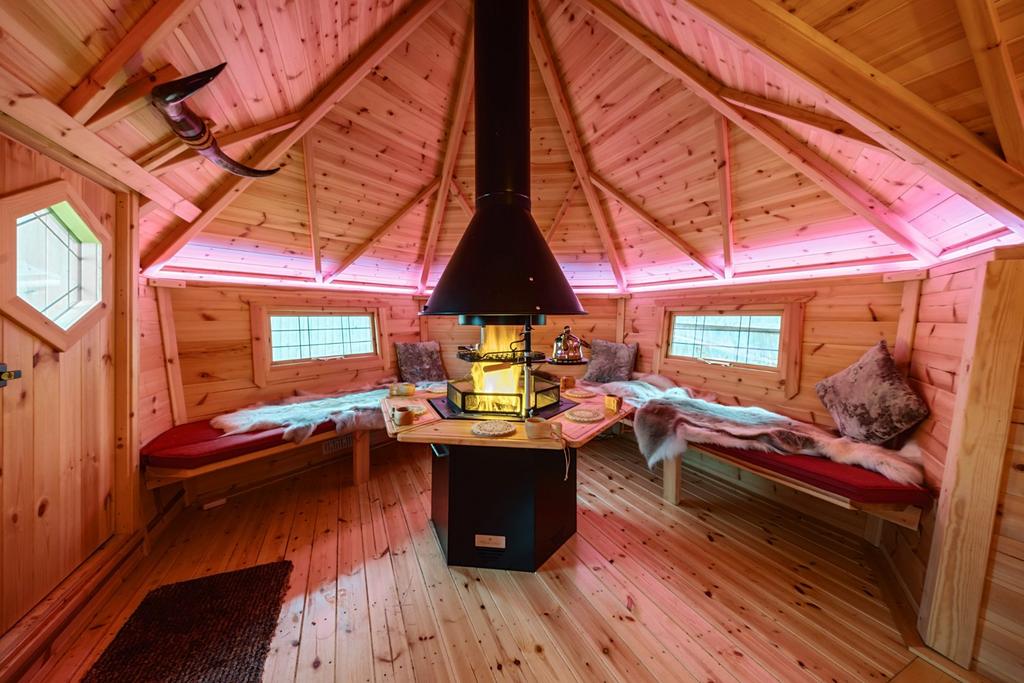 Log Cabin