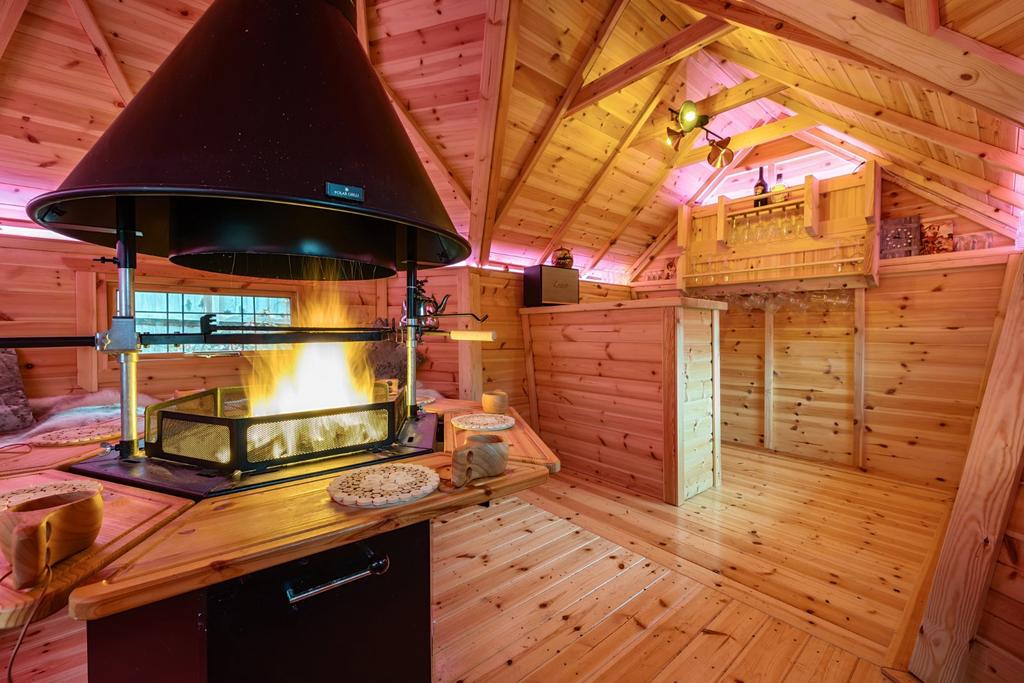 Log Cabin