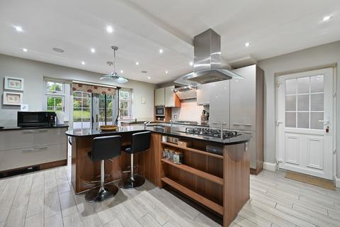 8 The Dene, Cheam, Sutton, SM2 7EG