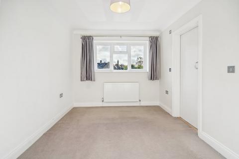 4 bedroom end of terrace house for sale, Rickmansworth Lane, Chalfont St Peter, Buckinghamshire, SL9