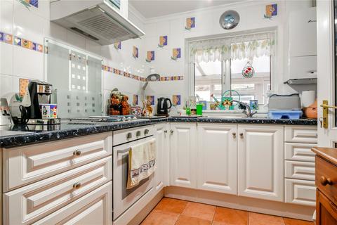 17 Maethlon Close, Tywyn, LL36 0BN