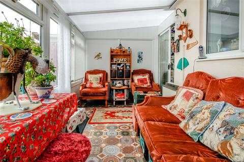 17 Maethlon Close, Tywyn, LL36 0BN