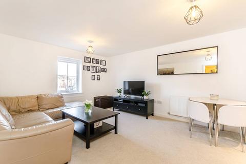 2 bedroom flat to rent - Scotts Road, Bromley, BR1