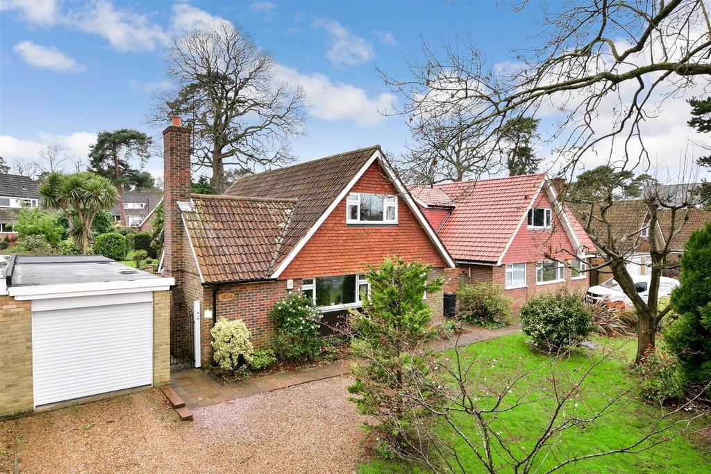 Shirley Church Road, Shirley, Croydon, Surrey 4 bed detached house for