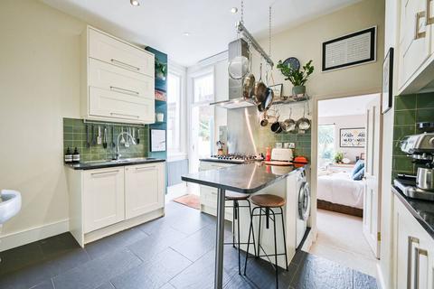 2 bedroom flat to rent, Blythwood Road, Stroud Green, London, N4
