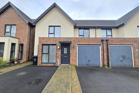 57 Baruc Way, Barry, CF62 5AX