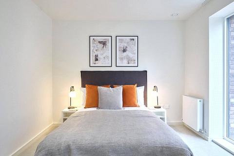 2 bedroom duplex for sale - New Stratford Works, Penny Brookes Street, Chobham Manor, E15