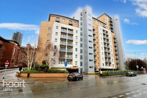 2 bedroom flat for sale, Elmwood Lane, LEEDS