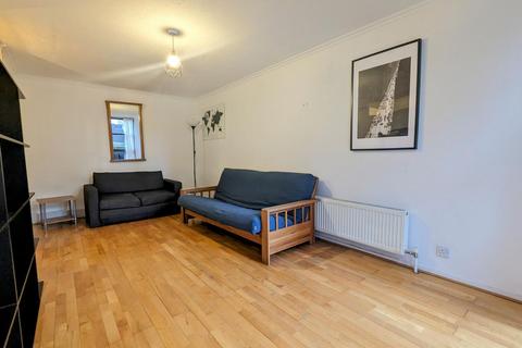 2 bedroom maisonette to rent, Rampayne Street, Wisley House, SW1V