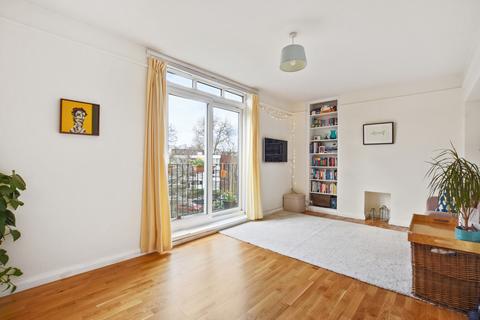 3 bedroom flat for sale, Dobson Close, South Hampstead, London, NW6