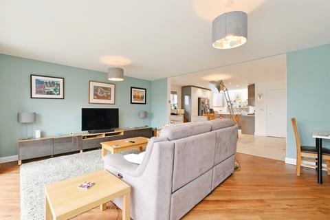 25 Allenby Drive, Sheffield, S8 7RS