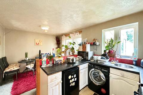 3 bedroom semi-detached house for sale, Alder Close, Leicester Forest East, Leicester, LE3 3JW