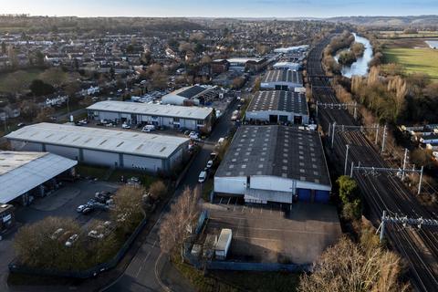 Warehouse to rent, 1-3 Deacon Way, Deacon Way, Reading, RG30 6AZ