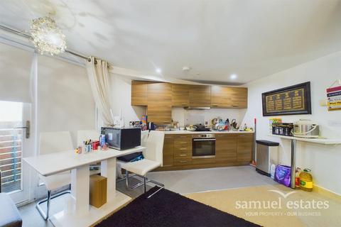 1 bedroom flat for sale, Middleton Road, Carshalton, SM5