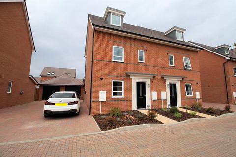4 bedroom semi-detached house to rent, 9 Dovetail Place, Chertsey KT16